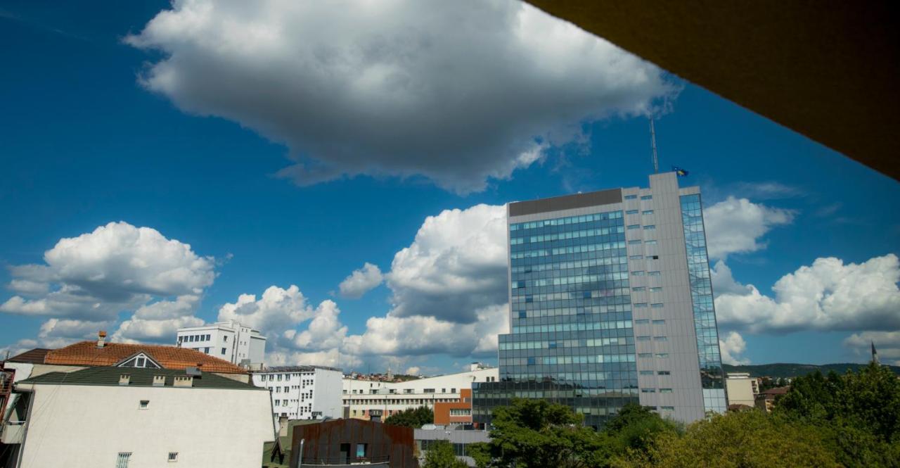 City Inn Pristina Kültér fotó