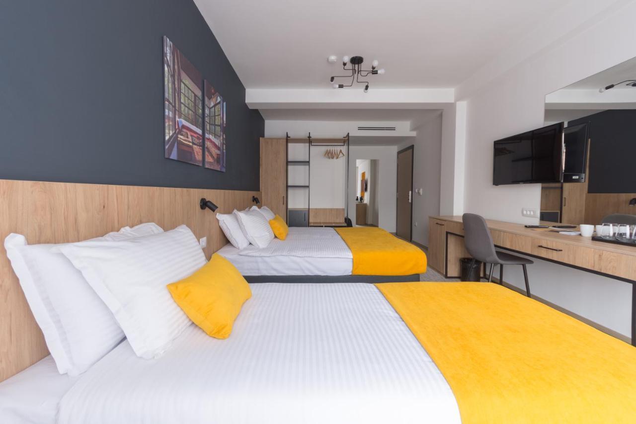 City Inn Pristina Kültér fotó