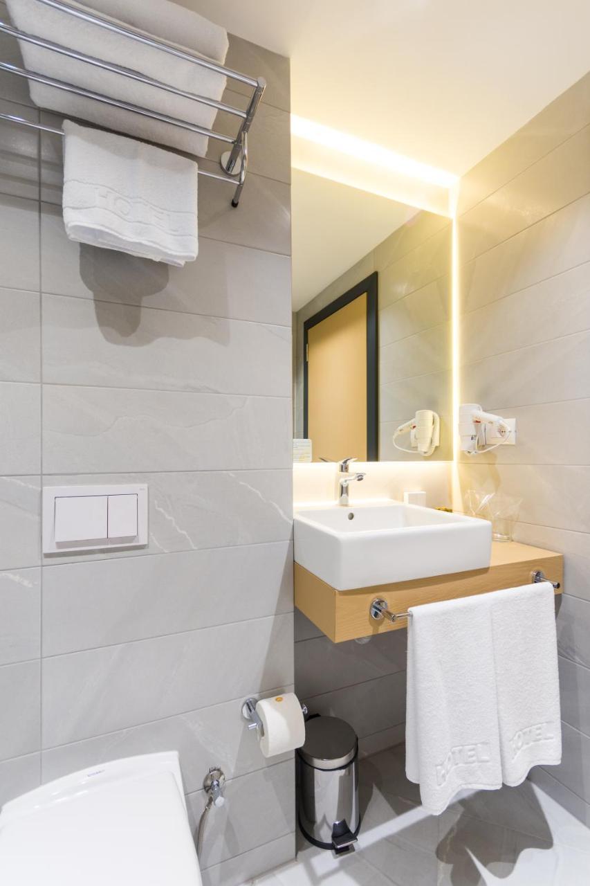 City Inn Pristina Kültér fotó