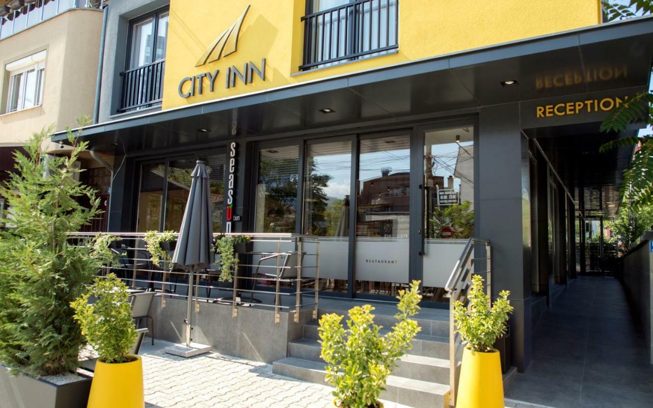 City Inn Pristina Kültér fotó